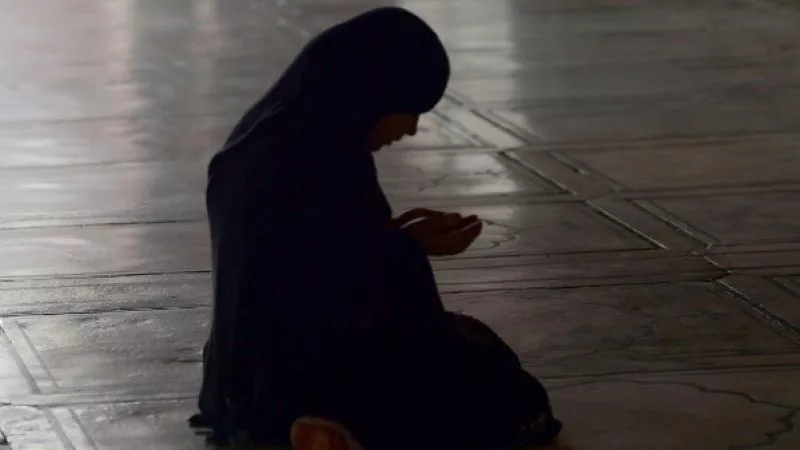 Umat Muslim Perbanyaklah Istigfar yang Bisa Tenangkan Hati Anda