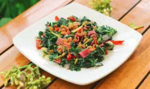 Resep Tumis Daun Pepaya Teri, Dijamin Bikin Ketagihan