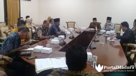 Camat Tak Bawa Data, Dewan Tolak Bahas Polemik ADK 2019
