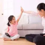 Dampak Negatif Memuji Anak yang Berperilaku Tak Baik