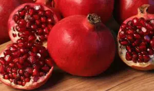 10 Manfaat Buah Delima bagi Kesehatan