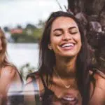 Lakukanlah 5 Cara agar Anda Lebih Bahagia