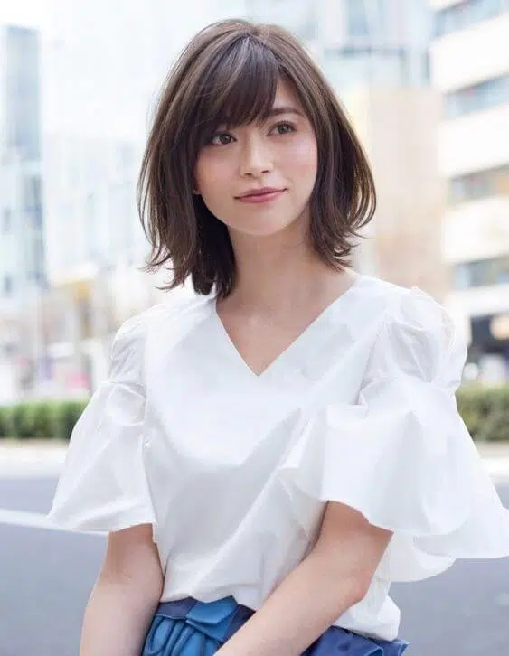 model rambut layer wanita