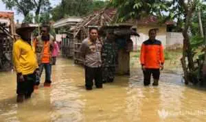 180 KK Terendam Banjir di Arosbaya