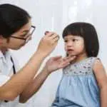 3 Cara Cerdas Jaga Kesehatan Mata Si Kecil
