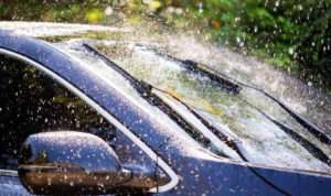 5 Problem Wiper yang Sering Terjadi dan Cara Atasinya