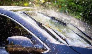 5 Problem Wiper yang Sering Terjadi dan Cara Atasinya