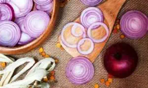 8 Khasiat Menakjubkan Bawang Merah Untuk Kecantikan Kulit