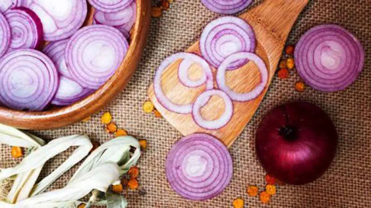 8 Khasiat Menakjubkan Bawang Merah Untuk Kecantikan Kulit