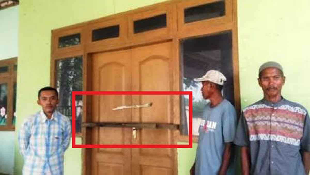 Balai Desa Kecer Disegel, Kuasa Hukum Warga: Tindakan Konyol