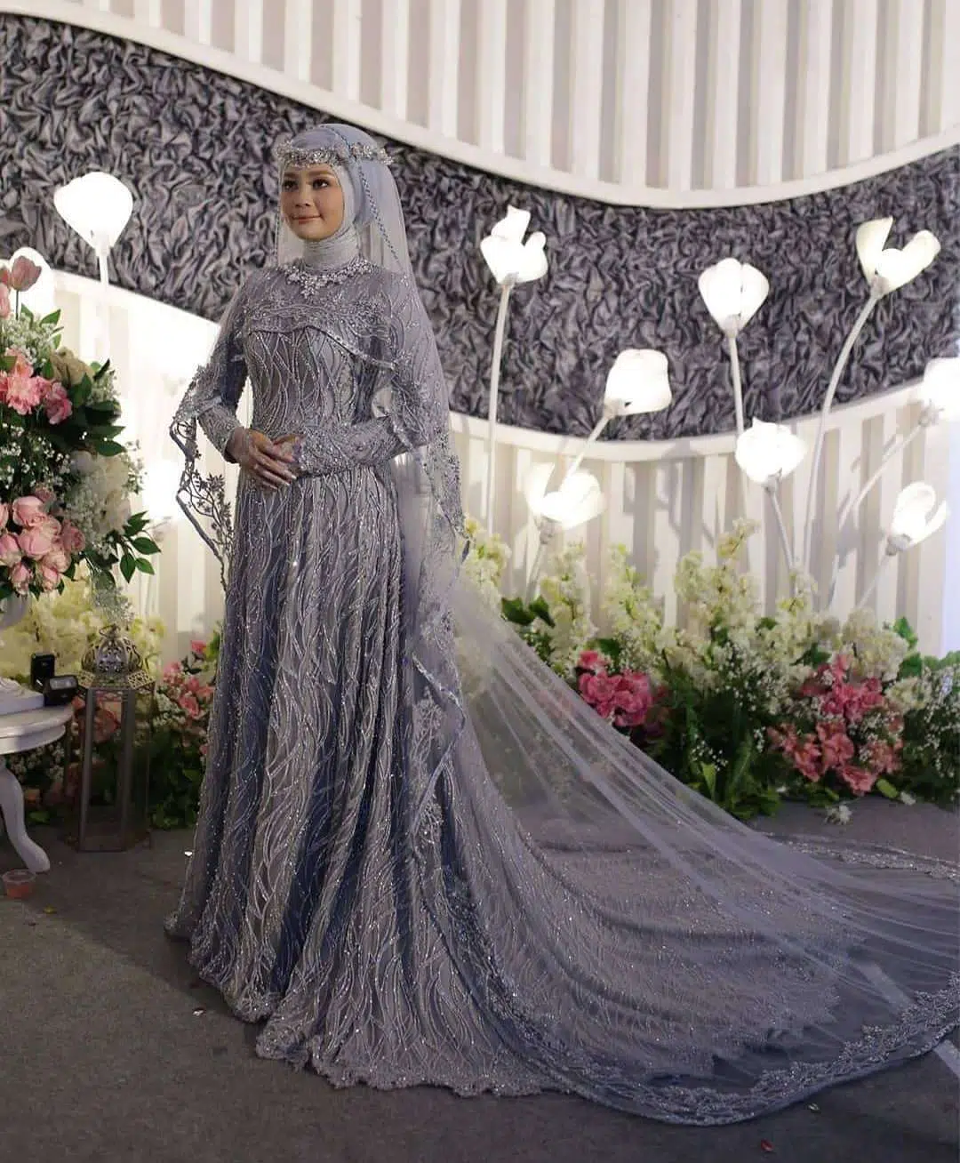 Contoh Model kebaya modern hijab 2020
