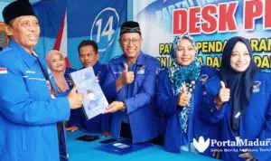 Soengkono Sidik Serahkan Formulir Bacabup ke Partai Demokrat Sumenep