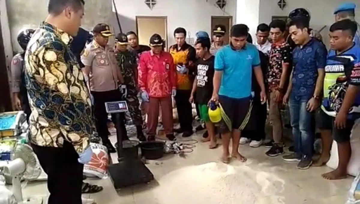 Begini Kronologi Penggerebekan Gudang Oplos Beras BPNT di Sumenep