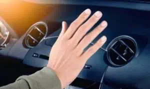 Inilah 3 Penyebab AC Mobil Tiba-Tiba Panas