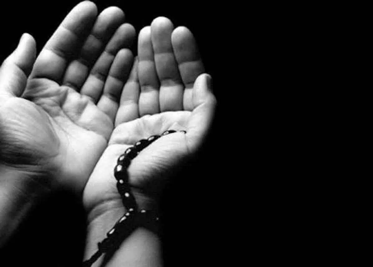 Inilah Waktu Mustajab Saat Berdoa Menurut Ibnu Qayyim Al Jauziah