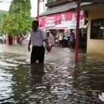 Kantor KPU Pamekasan Kembali Tergenang Banjir