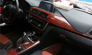 Lakukan 3 Langkah Ini Agar Wood Panel Mobil Tetap Terlihat Mewah
