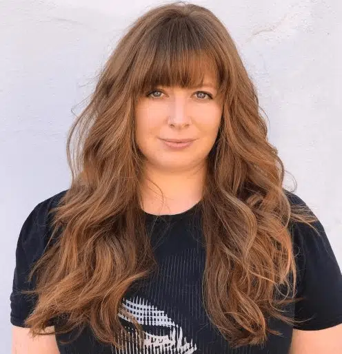 Model Rambut Wanita Gemuk Long wavy haircut 