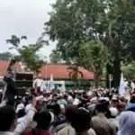 FPI dan LPI Aksi Tuntut Gedung Bioskop Kota Cinema Mall Ditutup
