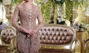 Model Kebaya terbaru bagus