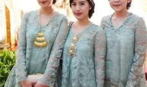 Model kebaya modern 2020 biru