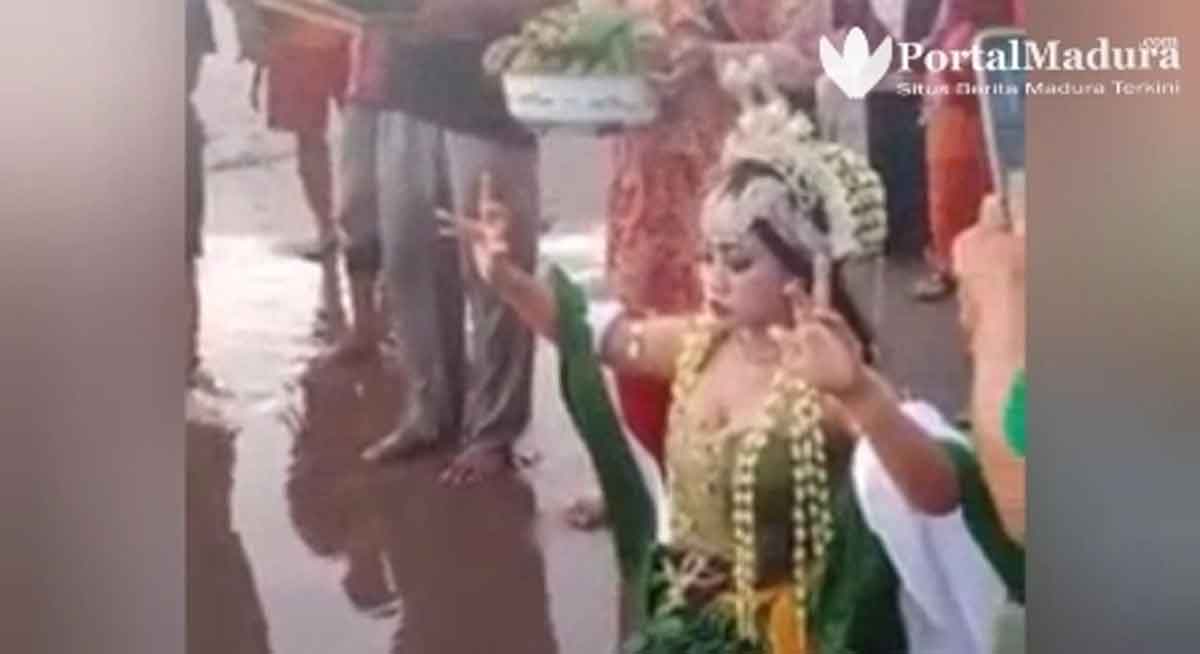 Viral Video Pemanggilan Nyi Roro Kidul, Endingnya Bikin Ngeri & Sampaikan Pesan Ini