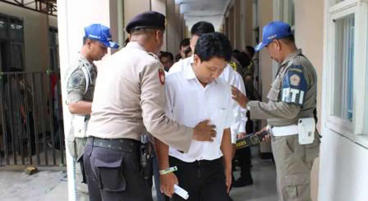 Peserta Tes SKD CPNS Dilarang Pakai Ikat Pinggang