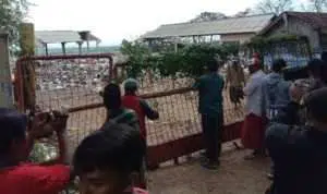 TPA Desa Buluh Disegel Warga Bangkalan