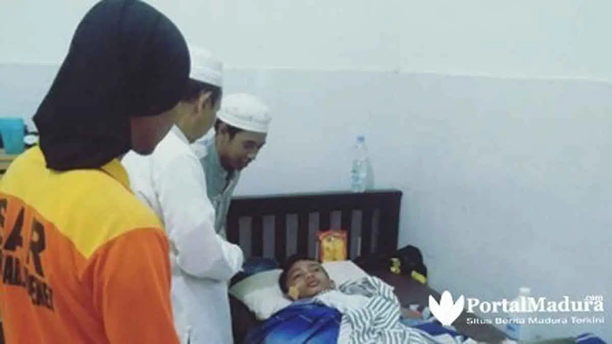 Santri Ponpes Annuqayah Terseret Arus di Saluran Drainase Jalani Perawatan Medis