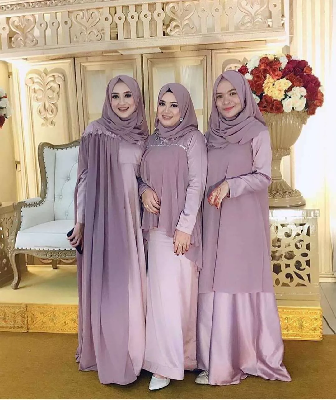 20+ Model Kebaya Terbaru 2023 - Portalmadura.com Model Kebaya Modern Hijab