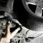 Tanda-tanda Besi Kolong Mobil Mulai Berkarat