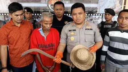Cekcok Rumput Mengering, Kakek Usia Senja Nekat Bacok Kerabat Sendiri