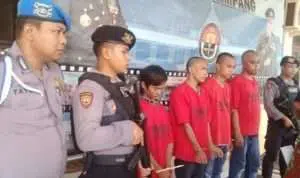 Pengedar, Empat Warga Sampang Simpan 39,33 gram Sabu