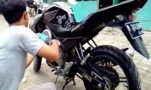 4 Cara Jitu Rawat Motor Sendiri Ketika #dirumahaja