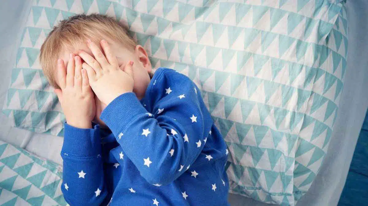 Anak Anda Mengalami Ketakutan? Cobalah 4 Cara Ini untuk Mengatasinya