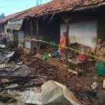 Pasar Candi Dibangun Swadaya Kini Ludes Terbakar, Retribusi Masuk Pemkab Sumenep