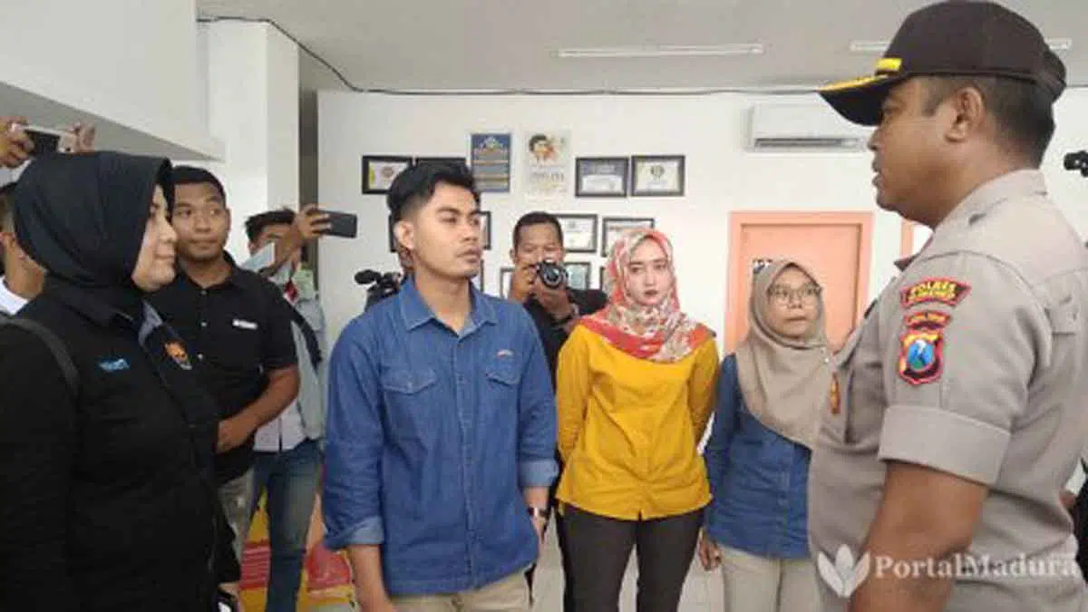 Cegah Penimbunan Masker, Kapolres Sumenep Sidak Apotek