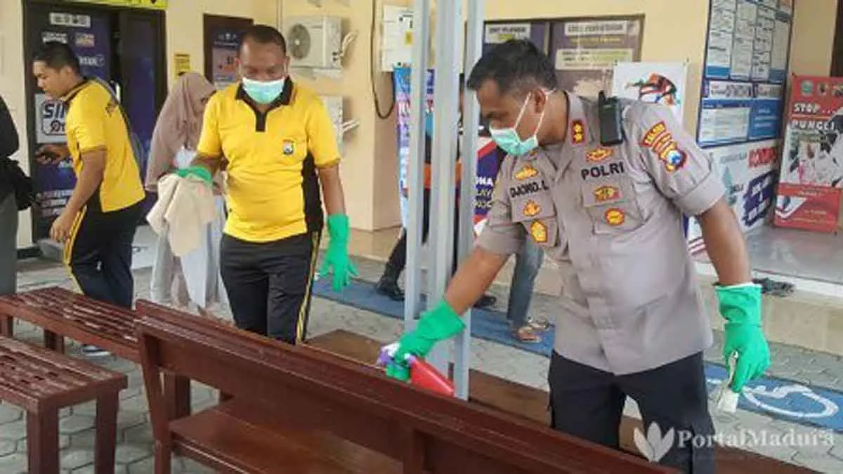 Masker Kosong, Kapolres Pamekasan Pastikan Tak Ada Penimbunan