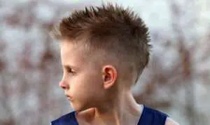 Potongan Rambut Anak laki-laki cowok Mohawk
