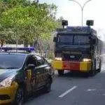 Mobil Water Cannon & Damkar Semprot Disinfektan di Jalan Protokol Bangkalan