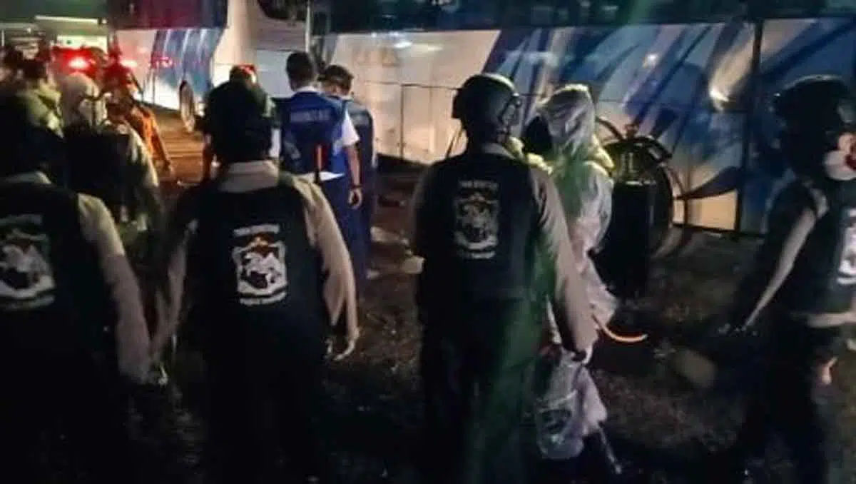 Cegah Covid-19, Malam Kedua Petugas Gabungan Bubarkan Kerumunan Warga Diberbagai Lokasi
