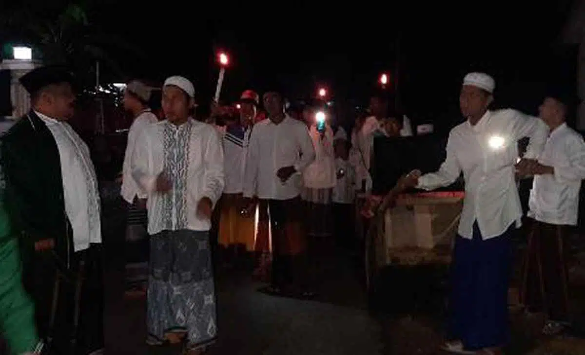 Sudah Sepekan, Usir Virus Corona dengan Selawat Burdah Keliling Kampung