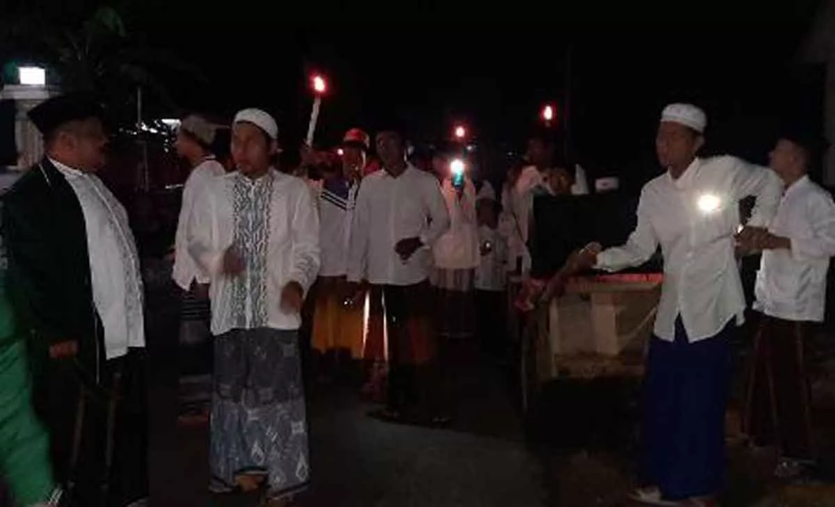 Sudah Sepekan, Usir Virus Corona dengan Selawat Burdah Keliling Kampung