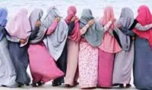Umat Muslim, 8 Adab Berpakaian dalam Islam
