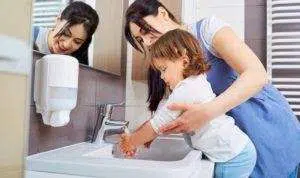 7 Langkah Mudah Biasakan Anak Rajin Mencuci Tangan