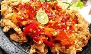 Resep Ayam Geprek Super Pedas yang Enaknya Bikin Nagih