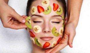 4 Campuran Masker Buah Alami untuk Dapatkan Wajah Cerah