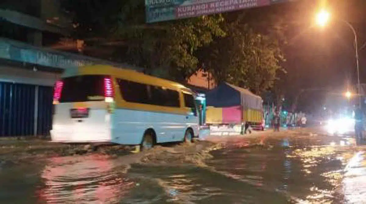 Luapan Air Sungai Blega Surut, 60 KK Terdampak
