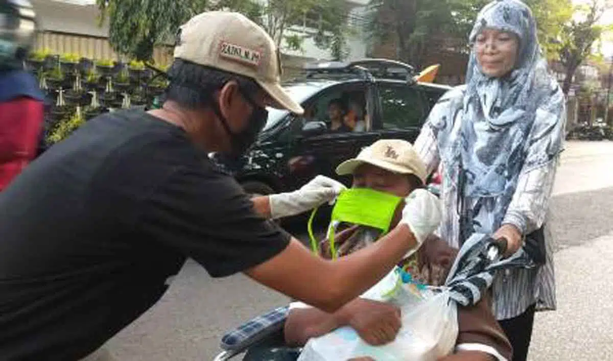 KBJ Peduli Covid-19, Bagikan Masker & Minuman