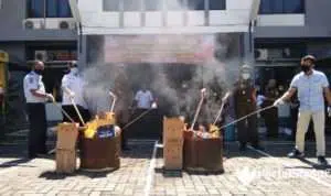 Kejari Sumenep Musnahkan Barang Bukti Kasus Pidana Umum